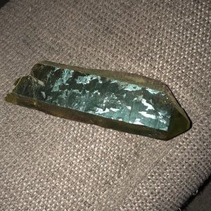 Titanium sunset aura point